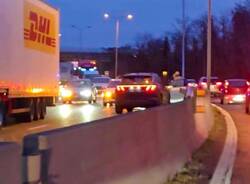 auto contromano superstrada