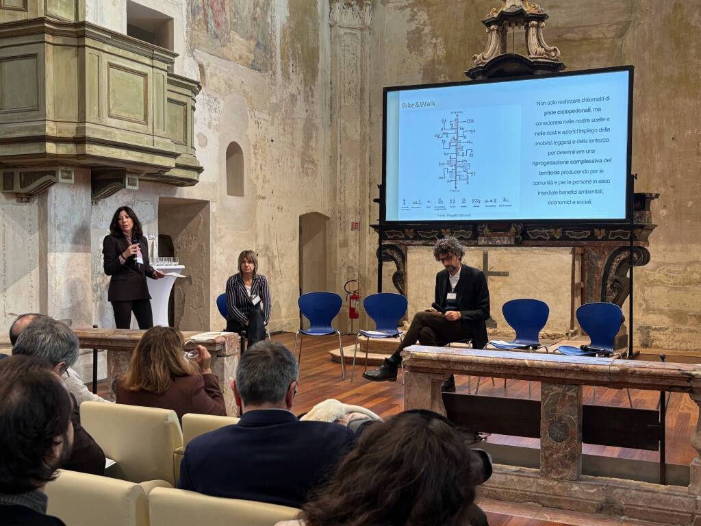 Cairate - Convegno sulla mobilità dolce in Valle Olona