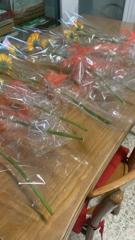 La prima “diffusa\" a Orino: risotto alla milanese servito in biblioteca