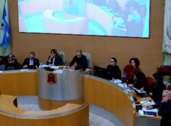 consiglio comunale saronno varie