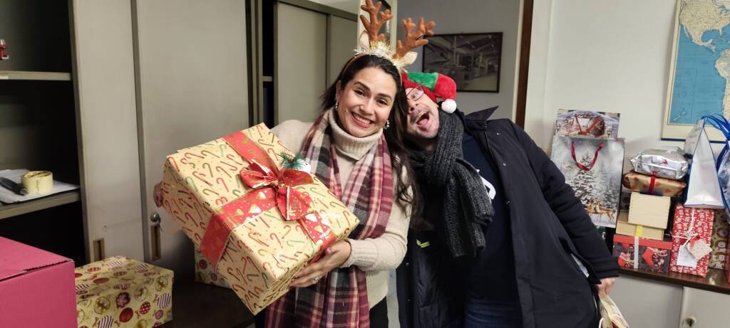 "Donando con il Cuore". Raccolte a Legnano 560 scatole di Natale per le famiglie bisognose