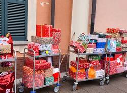 "Donando con il Cuore". Raccolte a Legnano 560 scatole di Natale per le famiglie bisognose