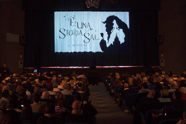 "È una storia sai…" al Manzoni di Busto 