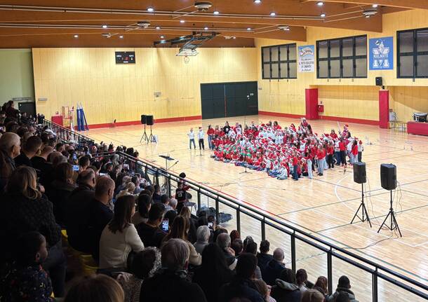 festa natale scuola bai gurone