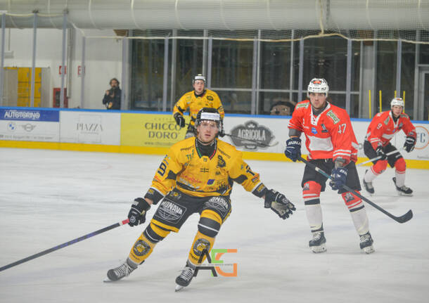 Mastini, una vittoria “sporca” ma pesante. 5 a 2 al Dobbiaco 3 Zinnen Dolomites