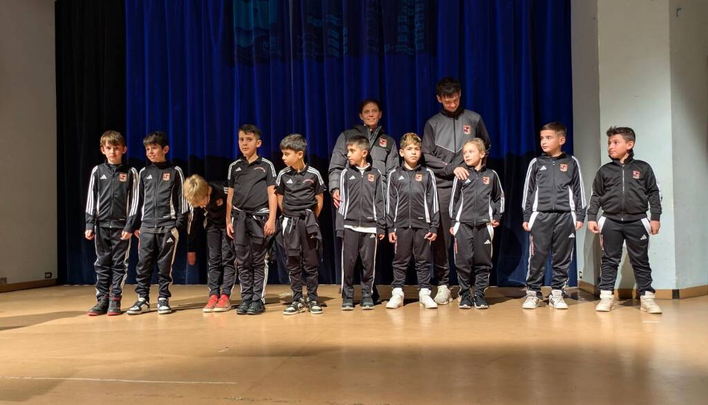 Il G.S. Mocchetti festeggia in Natale tra premi e emozioni rosso-granata