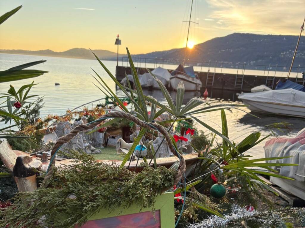 Il presepe in barca ad Arolo