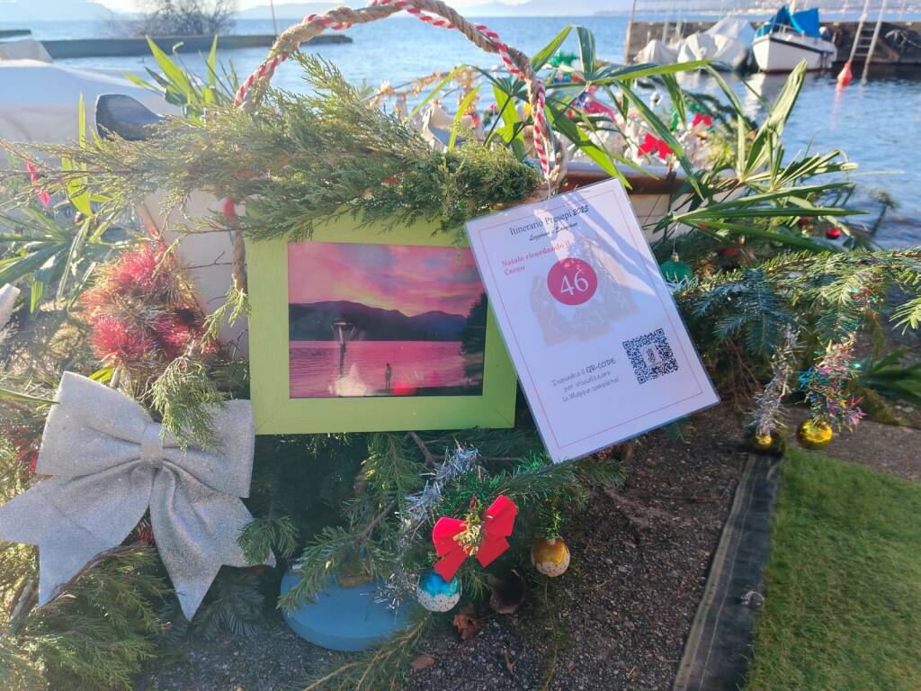 Il presepe in barca ad Arolo