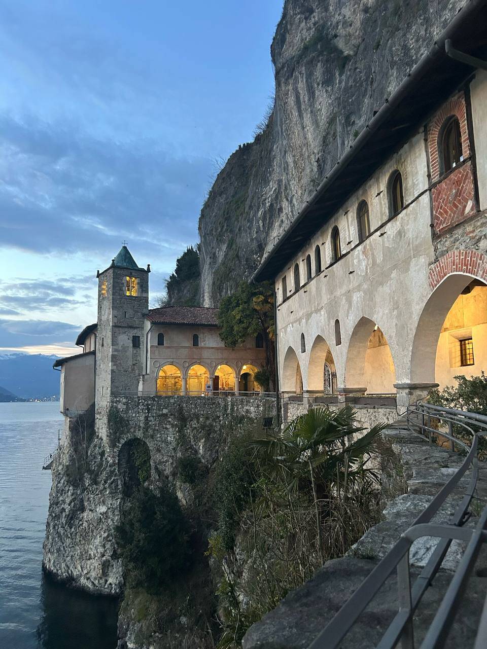 L'Eremo di Santa Caterina del Sasso