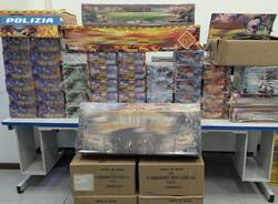 La Polizia di Stato di Legnano sequestra 250 chili di "botti" detenuti illegalmente