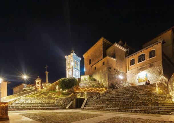 Luci a Natale in provincia di Varese