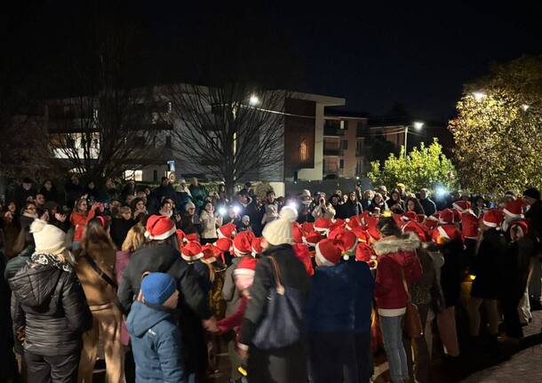 Natale itinerante ad Avigno con i bambini della primaria Galilei