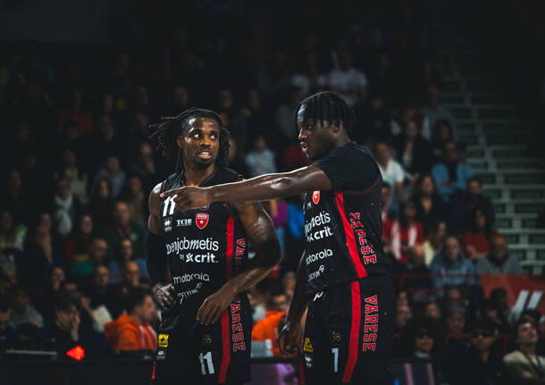 Faccia a faccia con lo Squalo: la Openjobmetis a Trapani cerca l’impresa