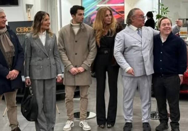 Presentazione letteraria a Vergiate con il legnanese Roberto Fischi