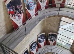 Tanti varesini sulla Torre Civica per celebrare gli 80 anni della Pallacanestro Varese