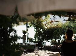 Una cena al Sole di Ranco: un'idea regalo per Natale