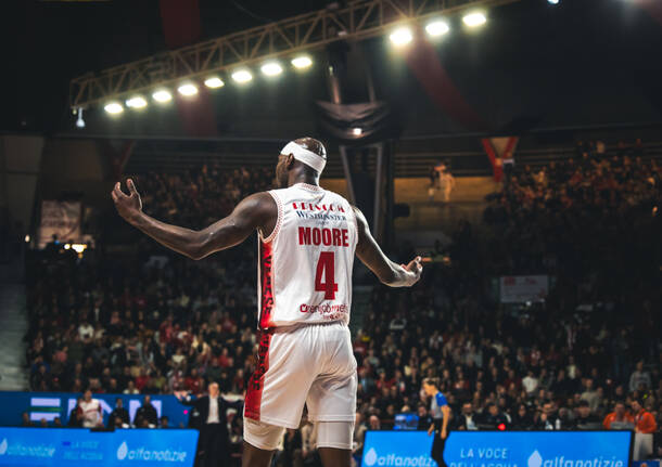 Openjobmetis Varese – Guerri Napoli 84-80