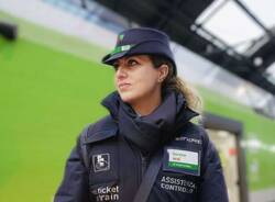 trenord controllore donna