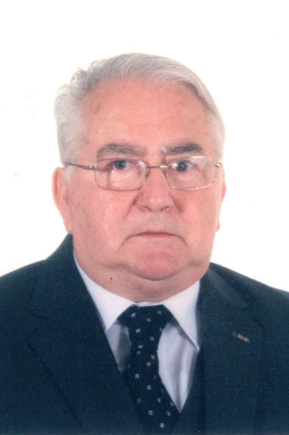 Simone