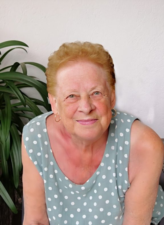 Uttone Angelina 00-Enhanced a1