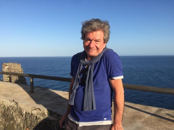 4CD9E0D0-B4CB-45CB-8119-7F69429799FF