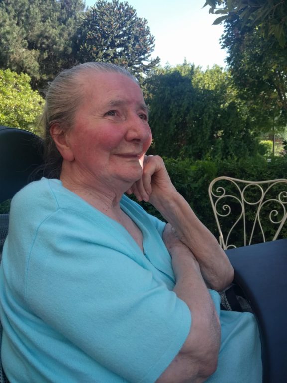 b23211df-79a7-4a73-92eb-45651902422c