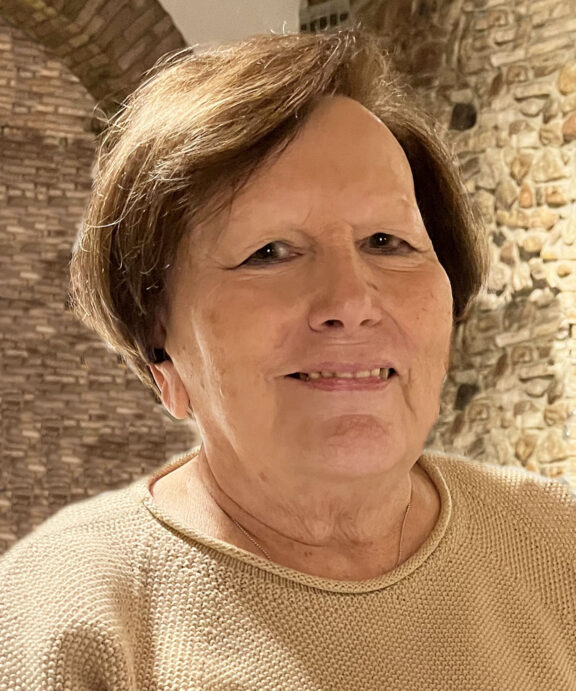 CARABELLI ANNA MARIA FOTO 10-12