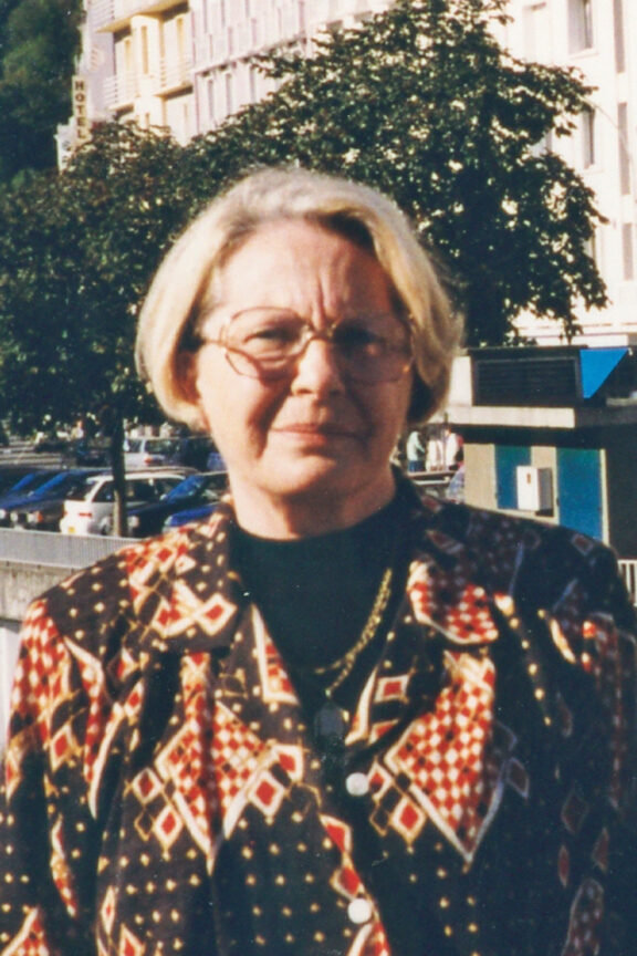 ADDITI MARIA PIA970